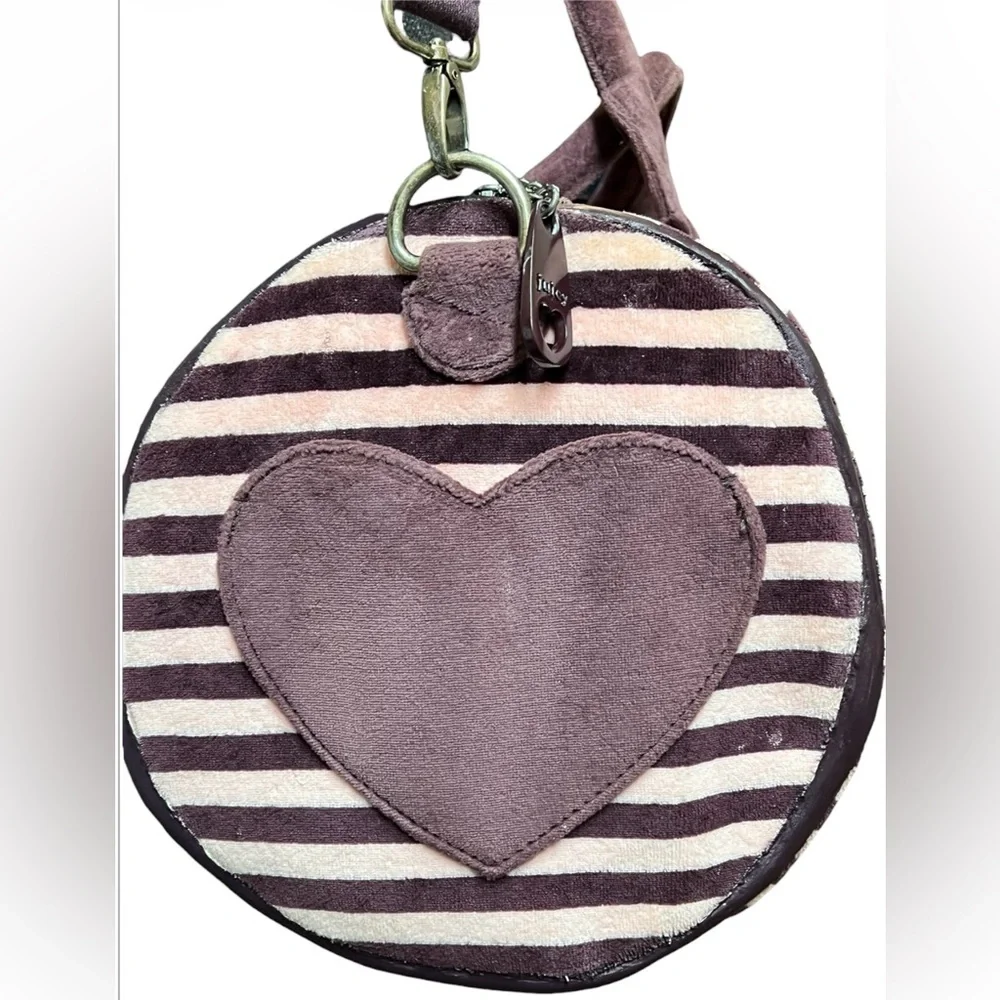 Juicy Couture Vintage Duffel Bag - Picture 4 of 16